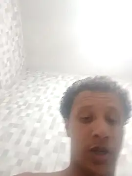 Snapshot of Nicolaskribeiro chatting on October 16, 8:50 pm Nicolaskribeiro online show from October 16, 8:50 pm