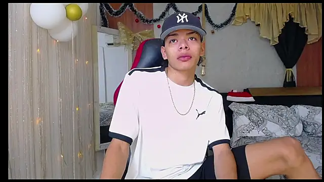 Harry jhonsson online show from December 18, 1:01 am