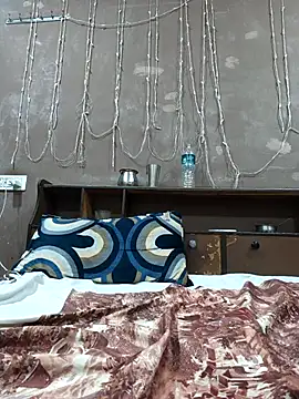 lund lol online show from March 23, 5:52 pm