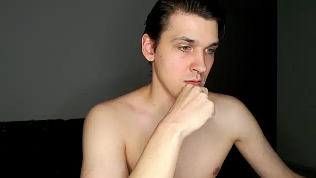 boy next door 1 online show from December 18, 10:28 pm