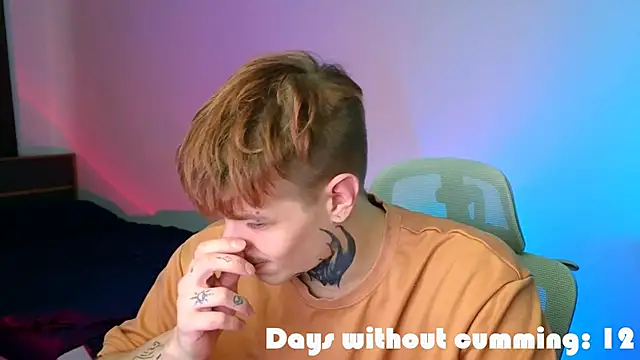 DENIS HERE online show from February 7, 1:18 pm