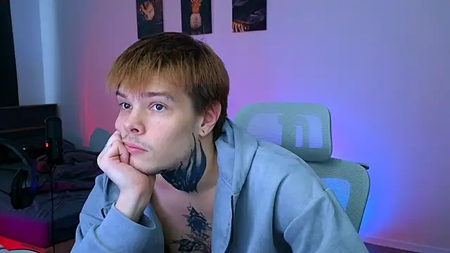 DENIS HERE online show from January 18, 9:44 am