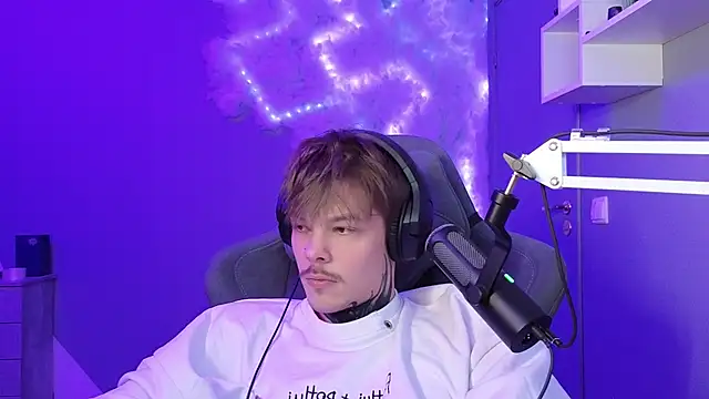 DENIS HERE online show from January 16, 3:23 am