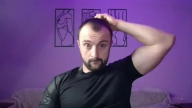 brindlefly6969 online show from January 11, 9:25 pm