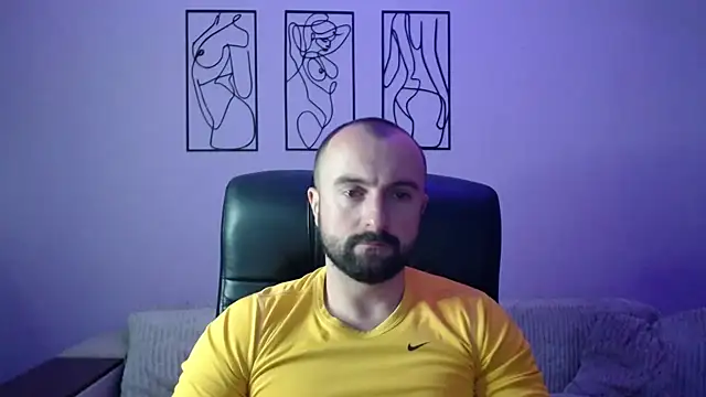 brindlefly6969 online show from October 2, 12:09 pm