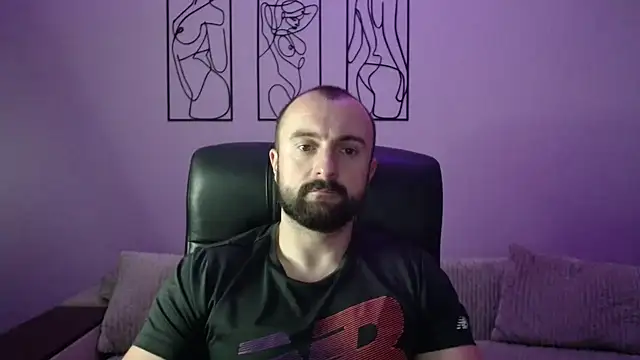 brindlefly6969 online show from October 10, 11:04 am