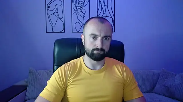 brindlefly6969 online show from October 1, 11:58 am