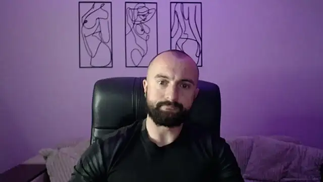 brindlefly6969 online show from September 26, 11:30 am