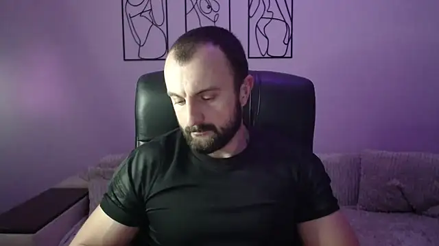 brindlefly6969 online show from November 25, 12:18 pm