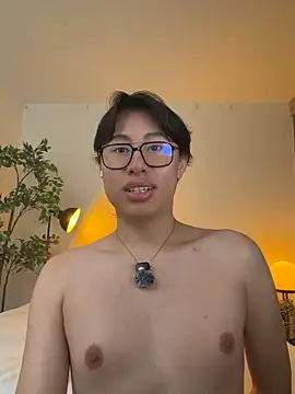 SrLuis18 online show from April 20, 10:45 pm