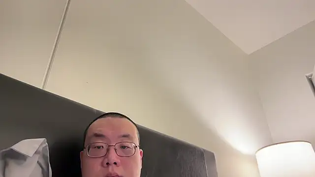 slaveasianboy online show from March 1, 7:09 am