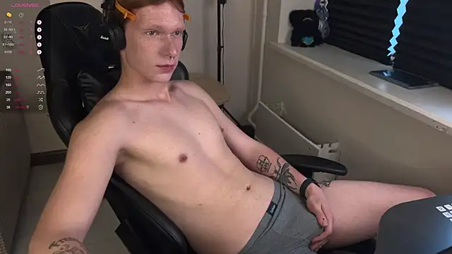 carthylovvve online show from November 19, 1:11 pm