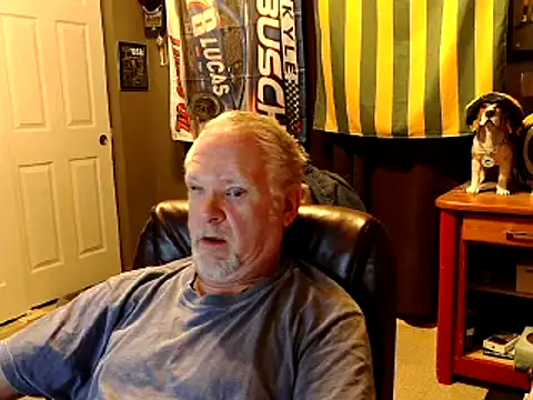 Snapshot of nobledad chatting on September 28, 10:46 am nobledad online show from September 28, 10:46 am