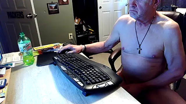 nobledad online show from February 26, 8:43 pm