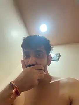 hornyguy271192 online show from February 8, 11:31 pm