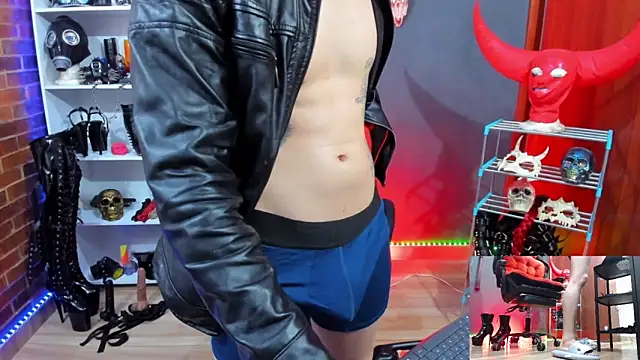 daven56 online show from March 25, 1:37 pm