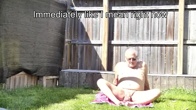 ButtCrackShowing-OOPS online show from June 3, 8:47 pm