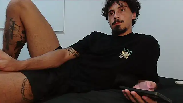 milkoffe online show from March 9, 1:10 am