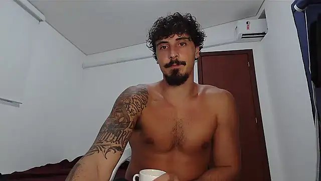 milkoffe online show from February 11, 10:04 pm