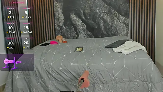 Apolo Bianco  online show from June 1, 4:40 pm