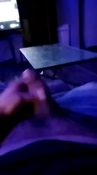 papillon013 online show from December 11, 5:44 am