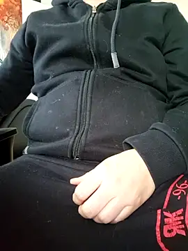 Picknick84 online show from January 4, 7:45 am