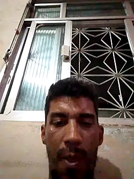 Snapshot of fieltoprj1 chatting on December 20, 3:47 am fieltoprj1 online show from December 20, 3:47 am