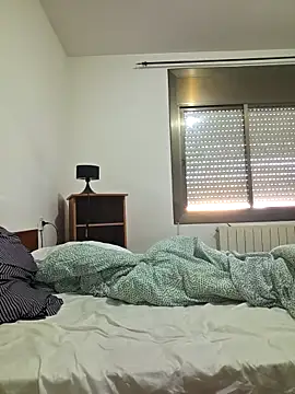 crissbadboy online show from February 10, 1:49 pm