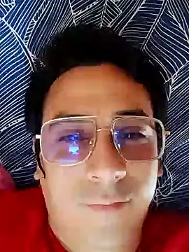 Snapshot of Rejy1992 chatting on January 20, 8:40 pm Rejy1992 online show from January 20, 8:40 pm