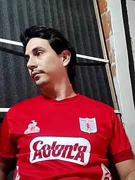 Snapshot of Rejy1992 chatting on February 22, 7:21 pm Rejy1992 online show from February 22, 7:21 pm