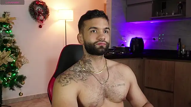 MarkHazze online show from December 21, 11:24 pm