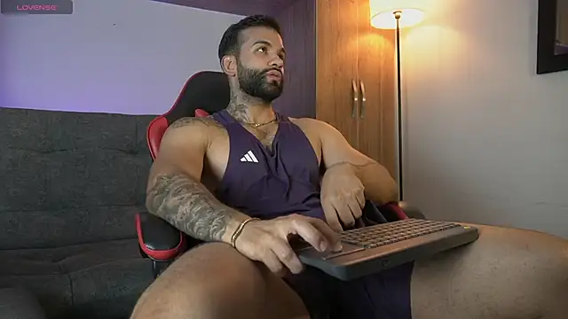 MarkHazze online show from March 2, 12:54 am