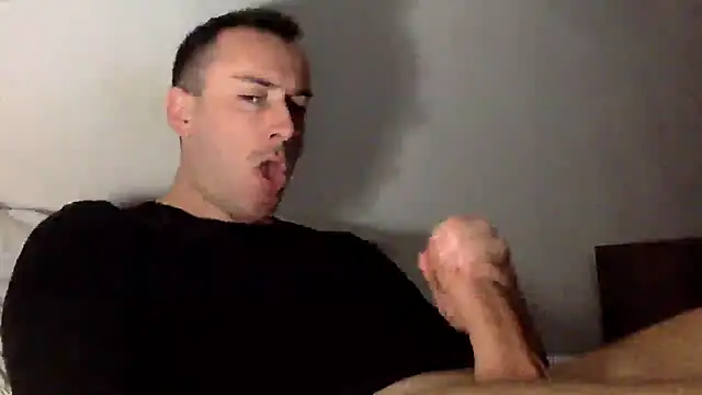 Snapshot of mainnrd chatting on October 7, 3:10 am mainnrd online show from October 7, 3:10 am