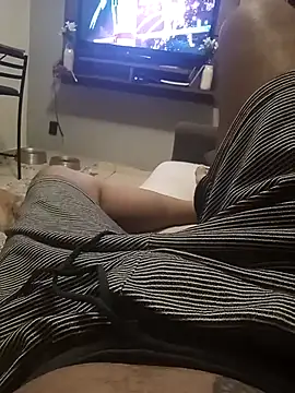 dredre1069 online show from February 15, 4:03 am