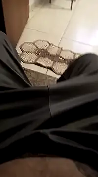 dredre1069 online show from December 4, 3:26 am