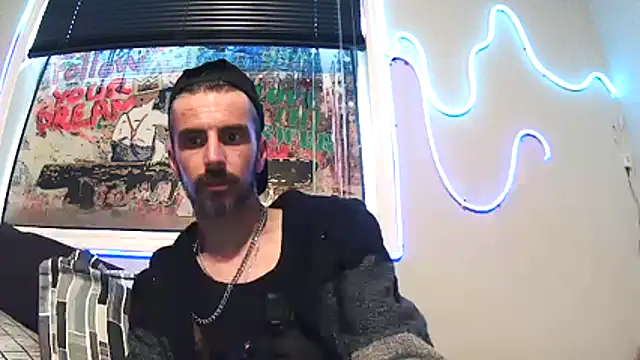 Joshedm780 online show from May 28, 2:04 pm