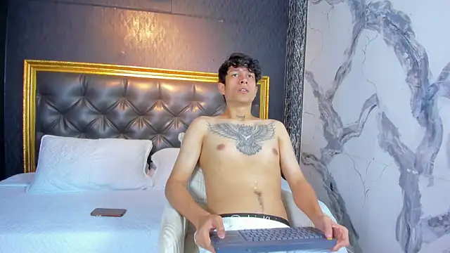 AgarEvans online show from October 28, 3:20 am