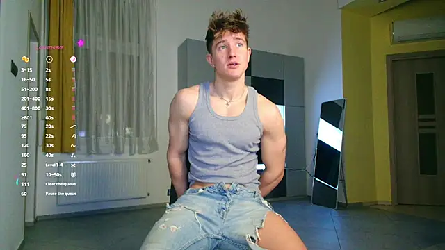 Snapshot of ChristianLevine_ chatting on October 21, 7:50 pm ChristianLevine online show from October 21, 7:50 pm