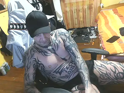 Tomi18cmm2 online show from February 5, 9:22 pm