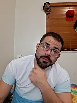 Zander823 online show from February 5, 7:37 am