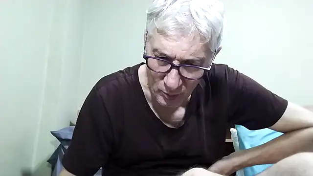 BIGUNCUTHARDCOCK online show from November 11, 6:29 am