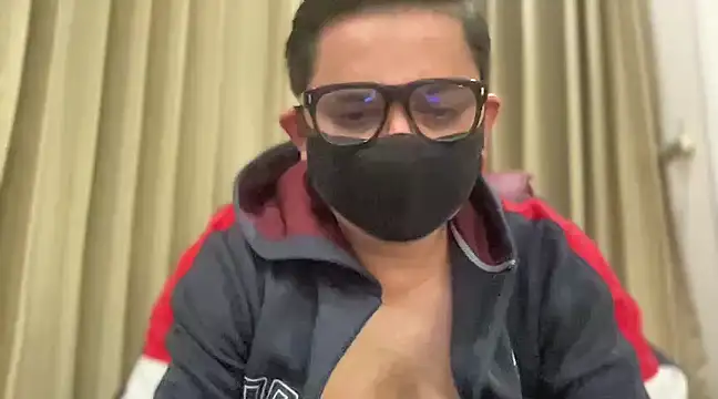 Snapshot of slavekinky001 chatting on March 1, 8:53 pm slavekinky001 online show from March 1, 8:53 pm