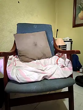 elbuni25 online show from April 12, 12:03 am