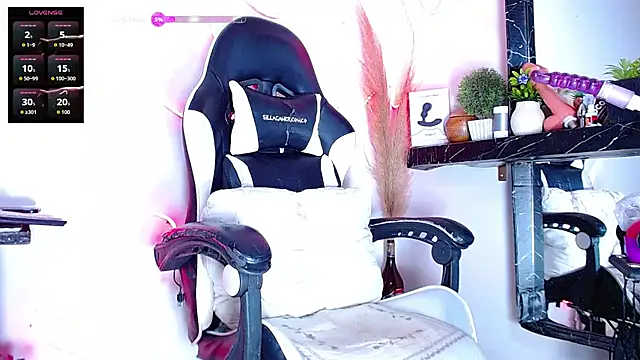 the dog lian online show from November 27, 12:14 am