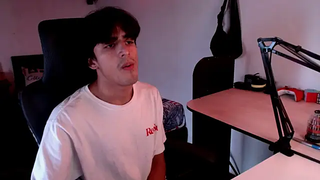 Thieves9 online show from February 14, 4:09 pm