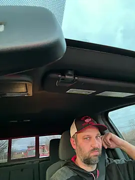 Snapshot of ryand12804 chatting on December 17, 9:16 pm ryand12804 online show from December 17, 9:16 pm