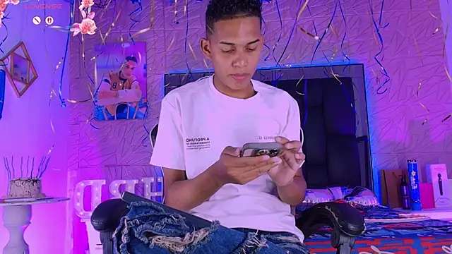 dilan alfonzo online show from May 22, 5:18 pm