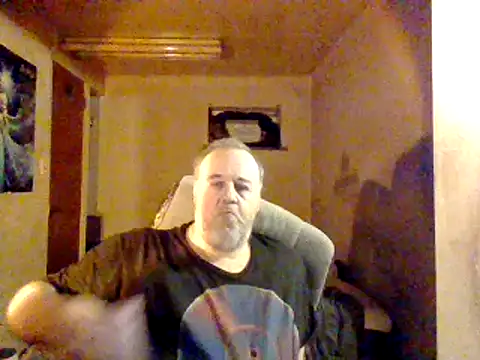 Nightshade7712 online show from January 5, 8:42 pm