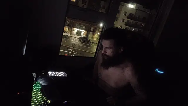 Armyexhibitionistvet online show from December 17, 1:29 pm