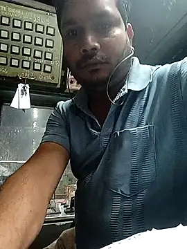 DeepakXxxR86 online show from November 20, 7:45 pm